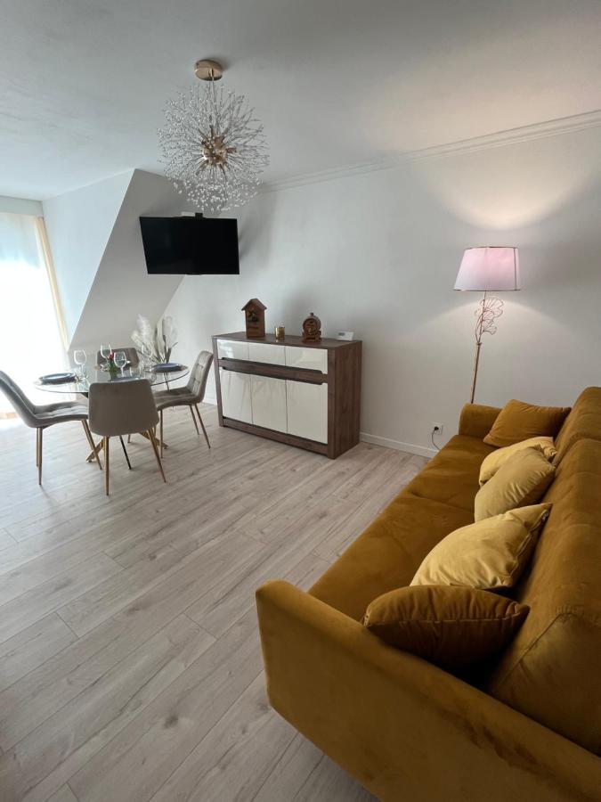 Golden Residence Leba Exterior photo